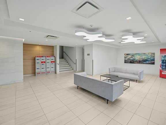 2nd image of 5665 Boundary Rd #622