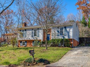 3543 Meadowlark Rd, Roanoke, VA 24018