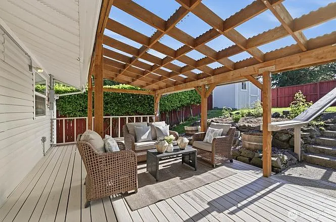 8425 18th Ave SW — Photo 25