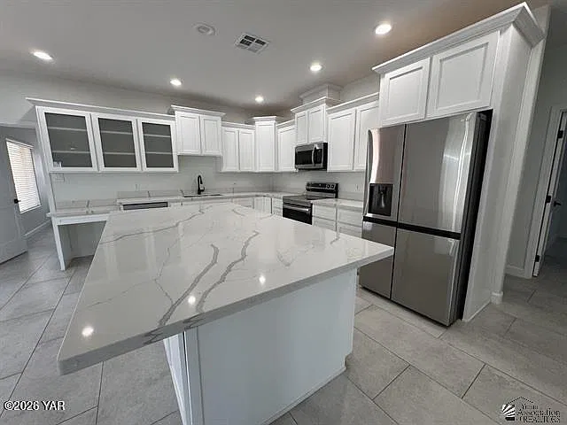 7956 E 35th Pl