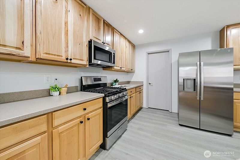 5th image of 29725 130th Way SE