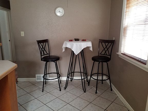 4th image of 712 27th St