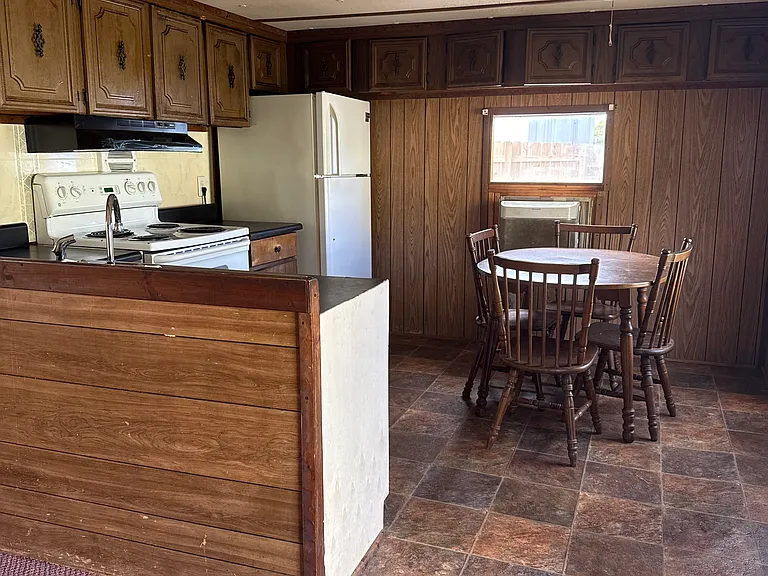 2609 Deans Bridge Rd #1 — Photo 1