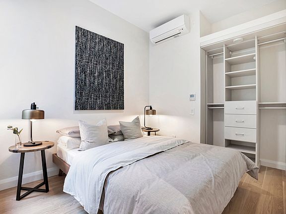 4th image of 511 Amsterdam Ave APT 4S