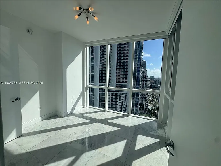 18201 Collins Ave #3505 — Photo 6