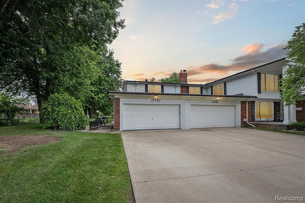 32750 Barclay Sq, Warren, MI 48093 Zillow