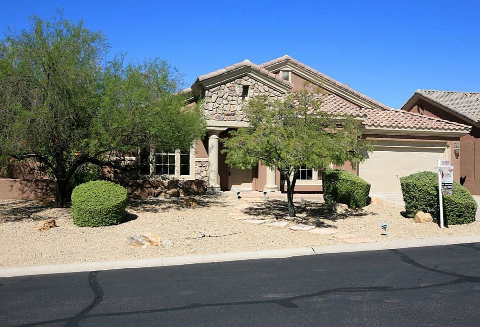 Gorgeous Curb Appeal