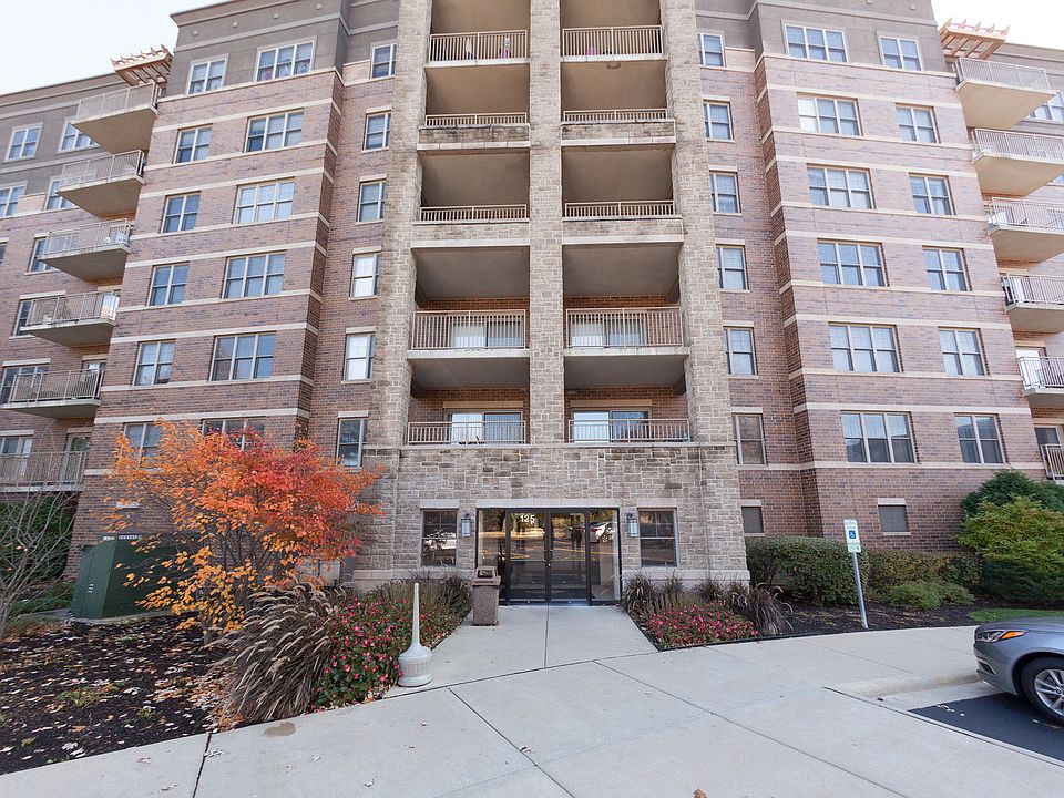 1st image of 125 Lakeview Dr Unit 603