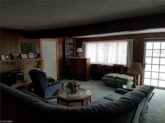 3rd image of 5416 Park Dr