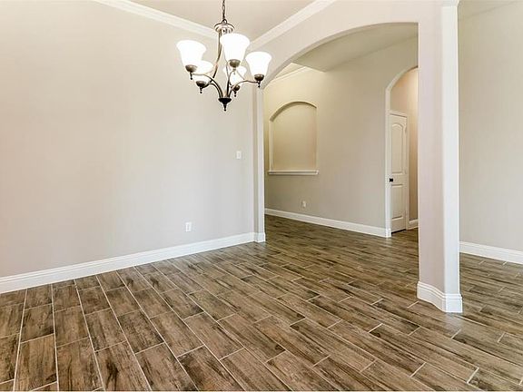 4th image of 1815 Bertino Way