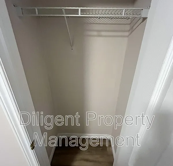 157 Milroy Dr #PROPERTY — Photo 4