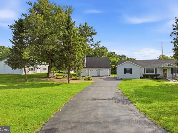 508 S Church St, Berryville, VA 22611