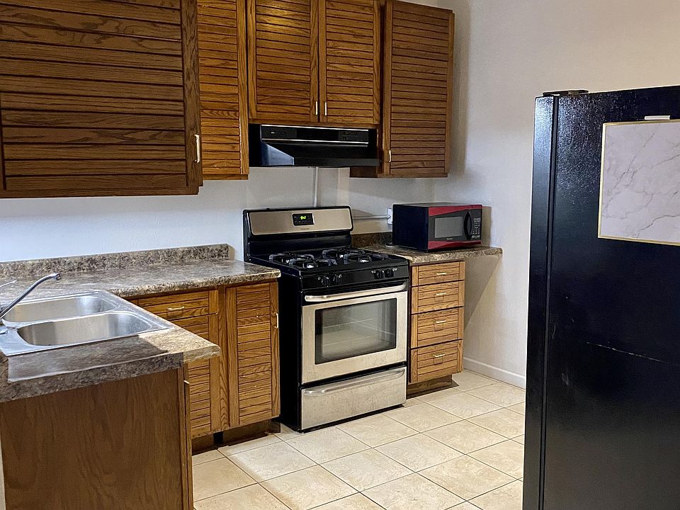 1st image of 230 W 3rd St #208