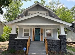 5830 Woodland Ave, Kansas City, MO 64110