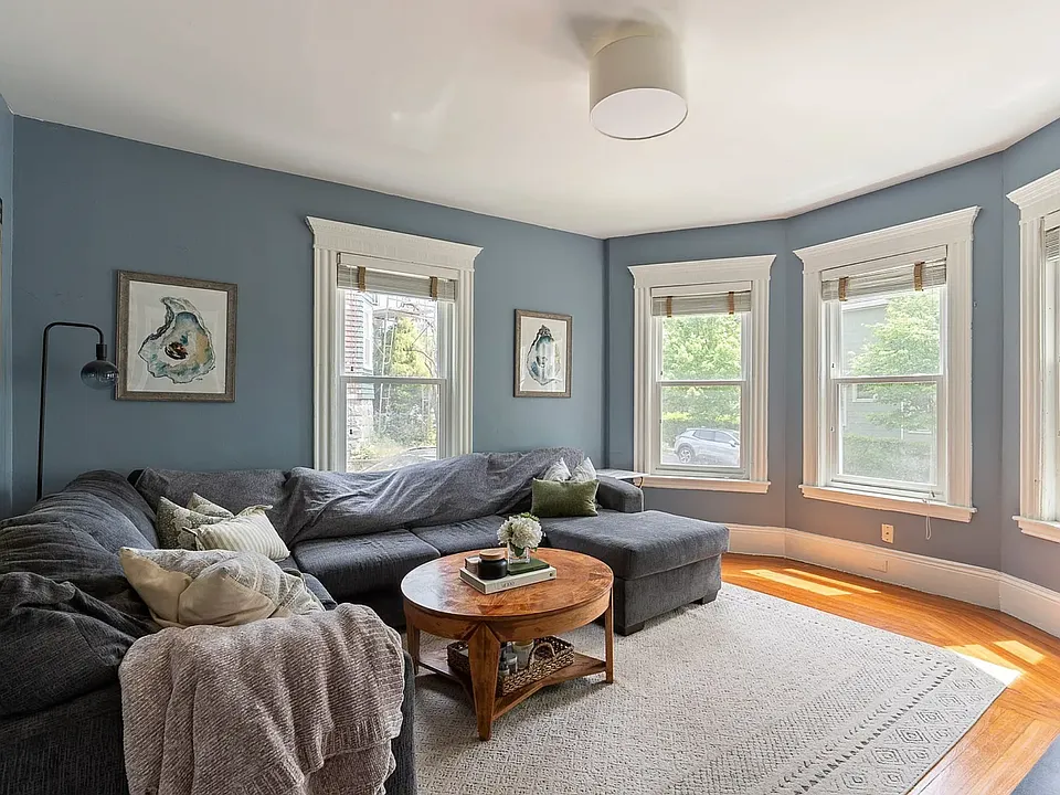 39 Mellen St #1