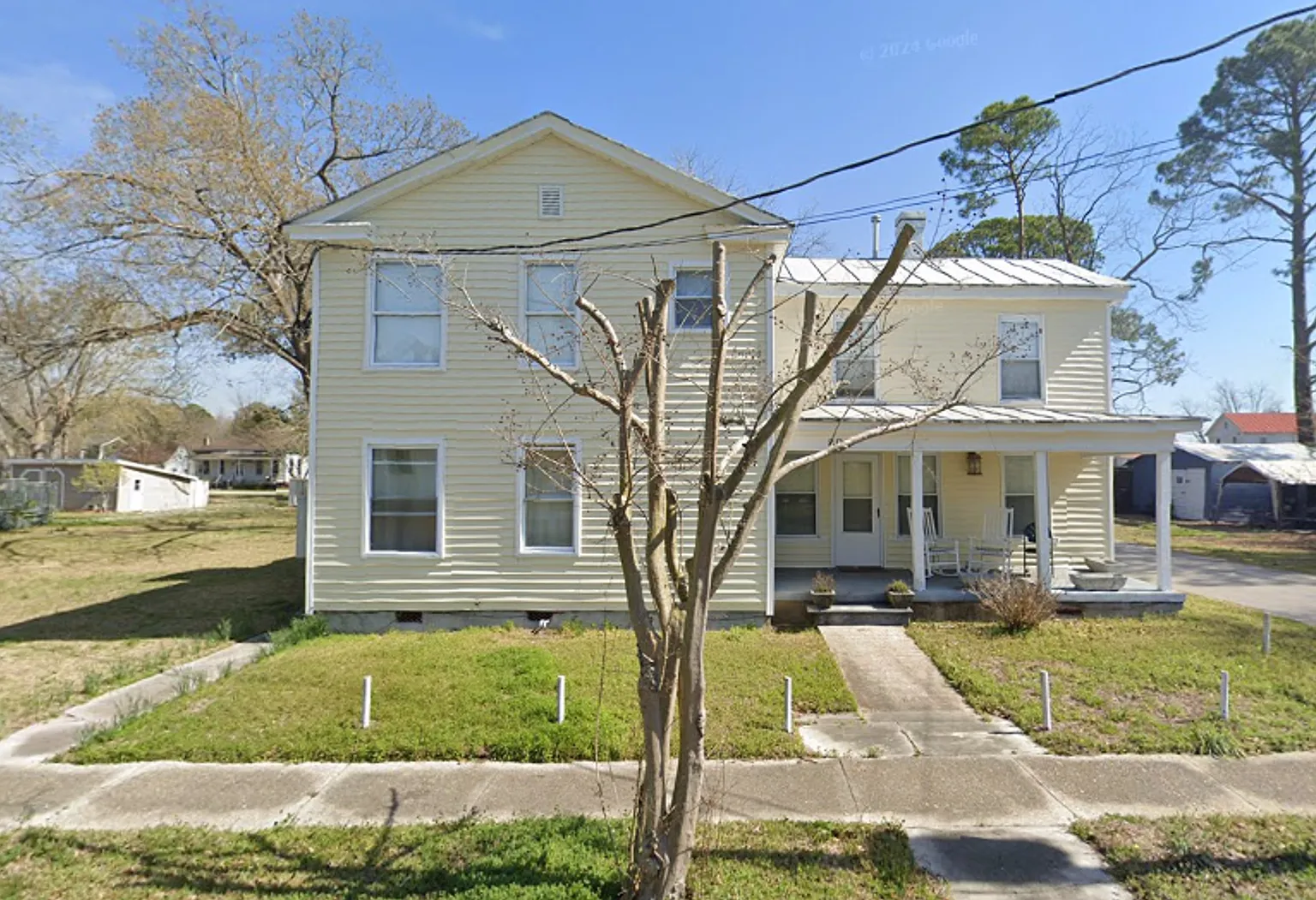 1X1 Extra Large Unfurnished Unit in Historic Bridgeton NC — Photo 1