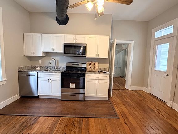 5th image of 30 W Green St #1
