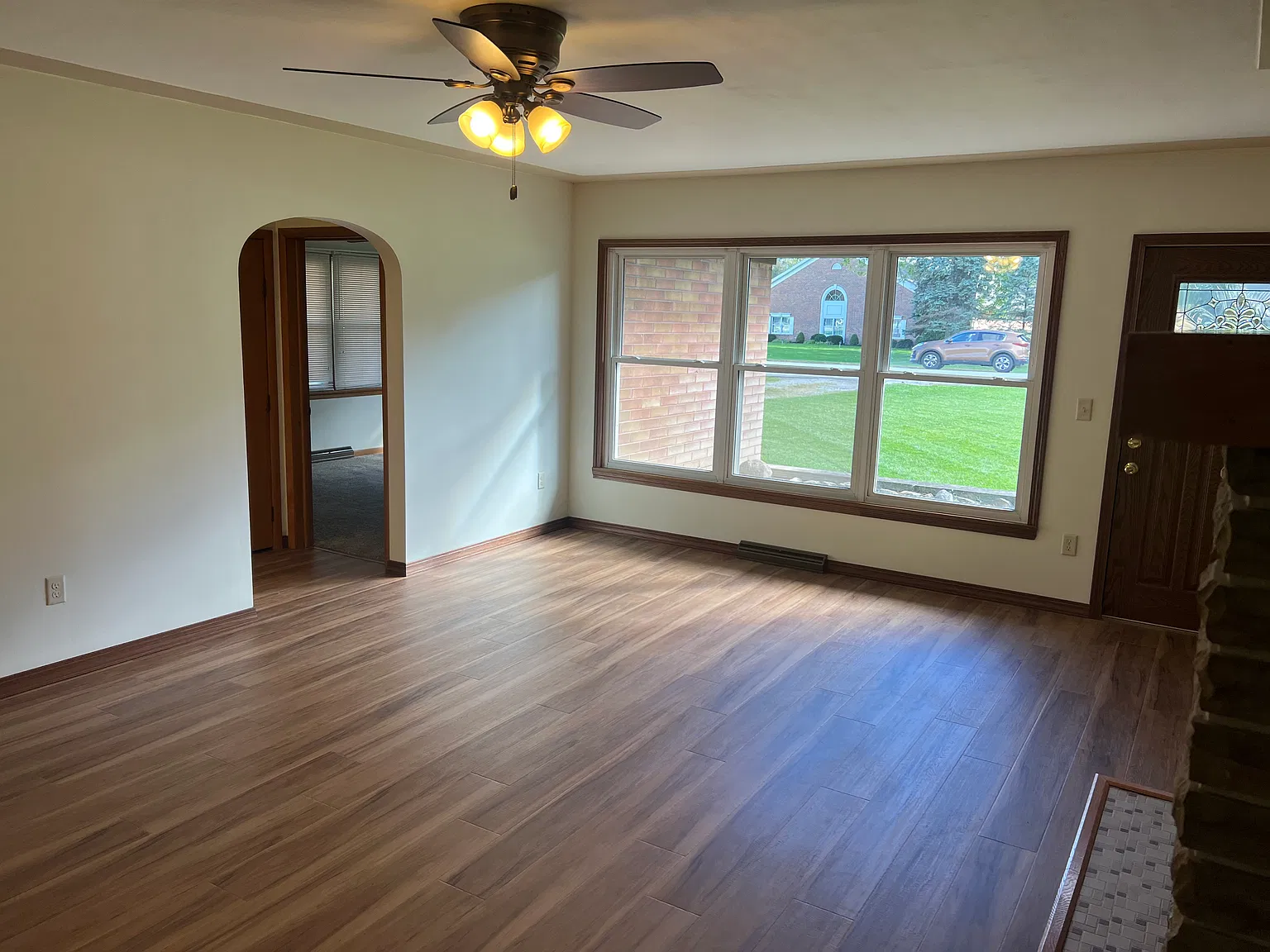 2 bed, 1110 sqft, $1,400 — Photo 4