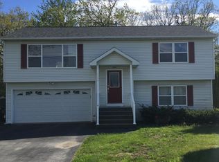 1306 Hillside Ave, Niskayuna, NY 12309