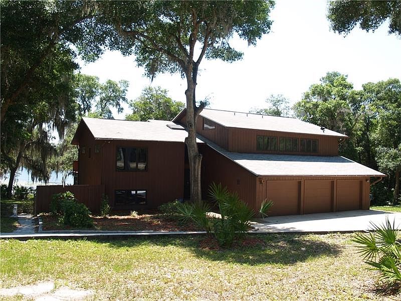 1st image of 111 Saxon Blvd