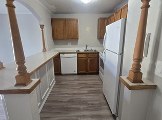 9212 45th Ave SW APT 4, Seattle, WA 98136