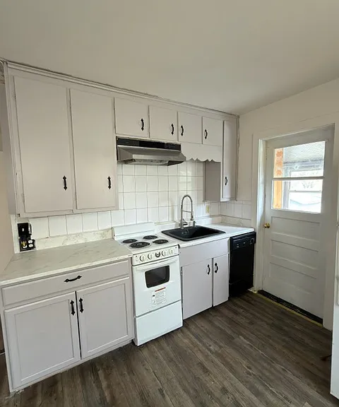 200 Beley Ave #2 — Photo 9