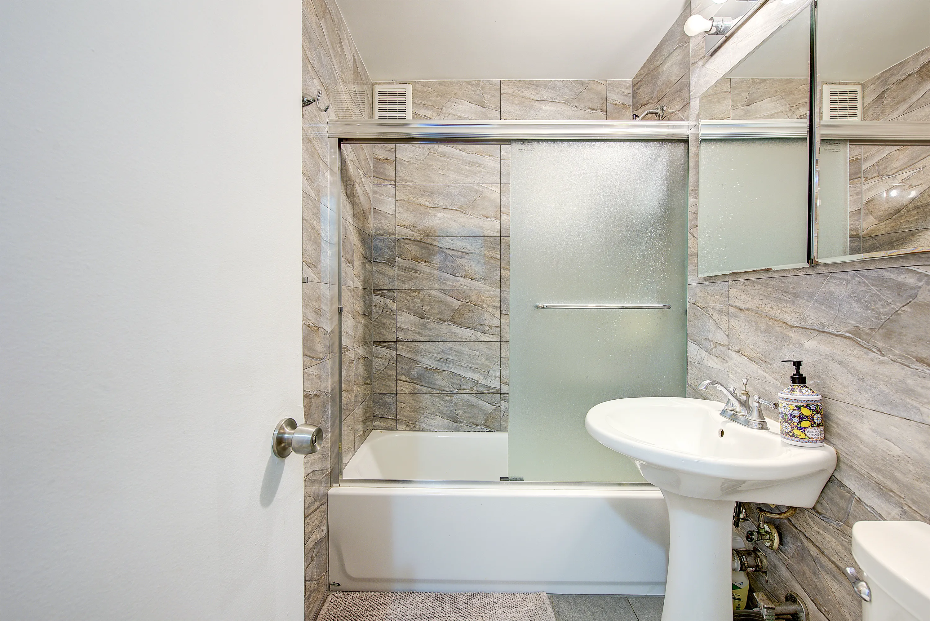 65-15 Alderton Street #7C in Rego Park, Queens | StreetEasy