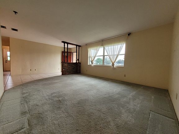 3rd image of 7192 114th Ln