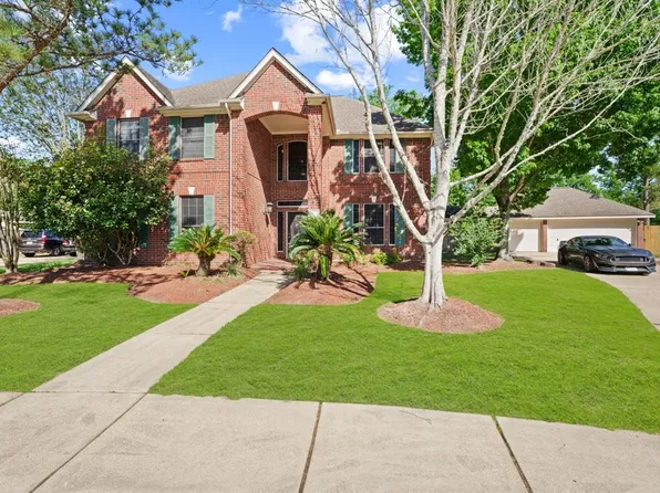3502 Pine Chase Drive, Pearland, TX 77581
