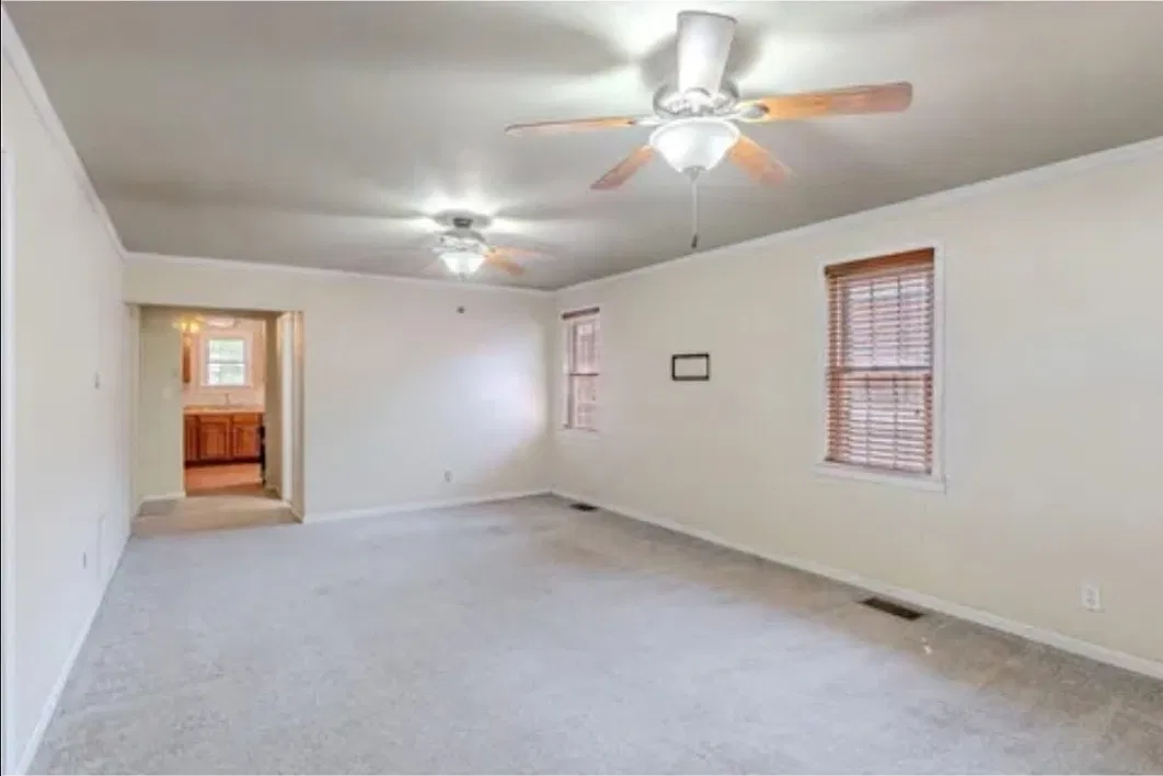 3 bed, 1311 sqft, $1,400 — Photo 4