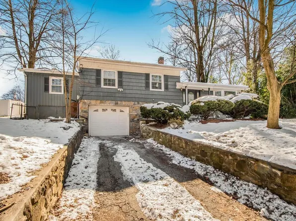 1171 Oregon Road E, Cortlandt Manor, NY 10567