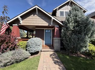 2750 NE Great Horned Pl, Bend, OR 97701