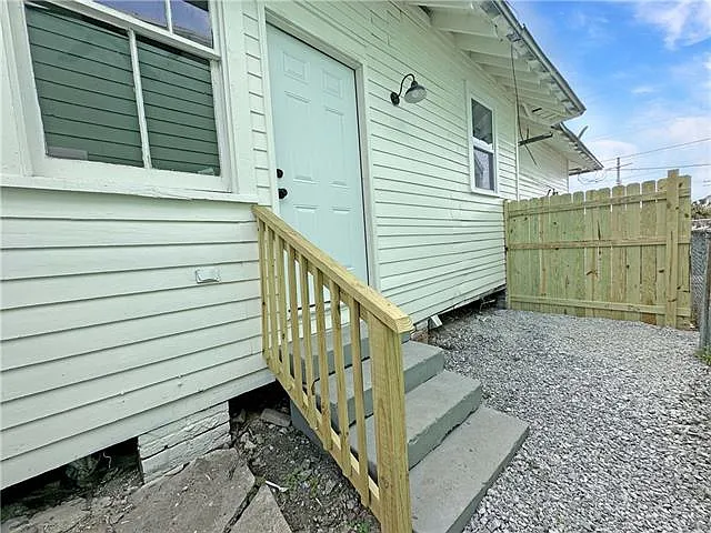 1620 Rev John Raphael Jr Way