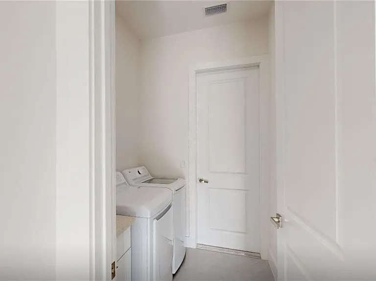 6108 Stratton Rd — Photo 23
