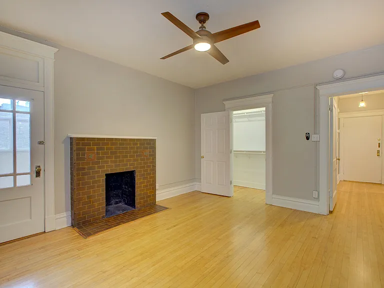 1526 Lafayette — Photo 14