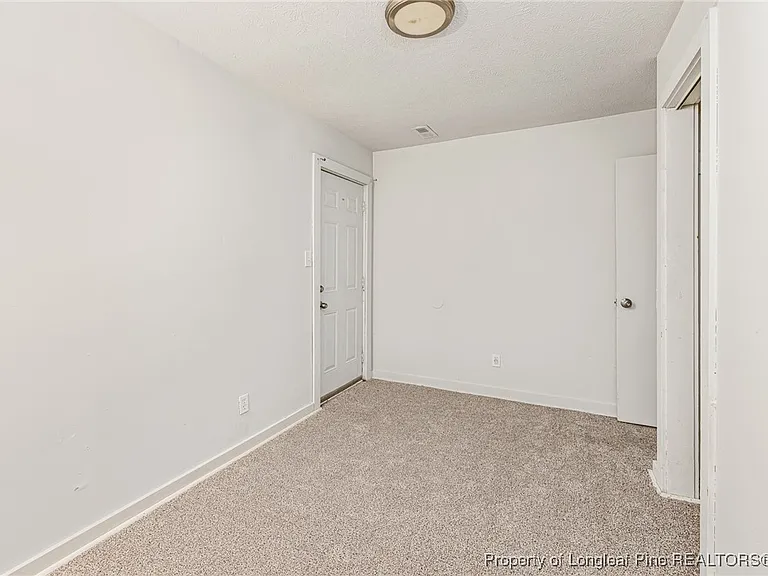 210 S Plymouth St #1 — Photo 21