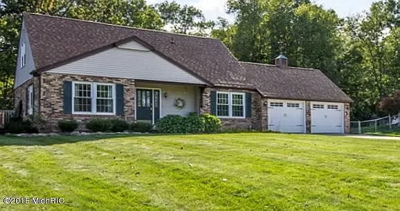226 Easthill Dr photo 1