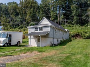 1637 W Lincoln Hwy, Langhorne, PA 19047