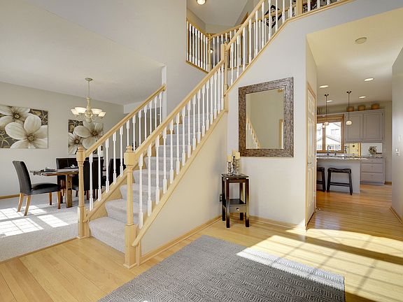 4th image of 1395 Larkspur Ct