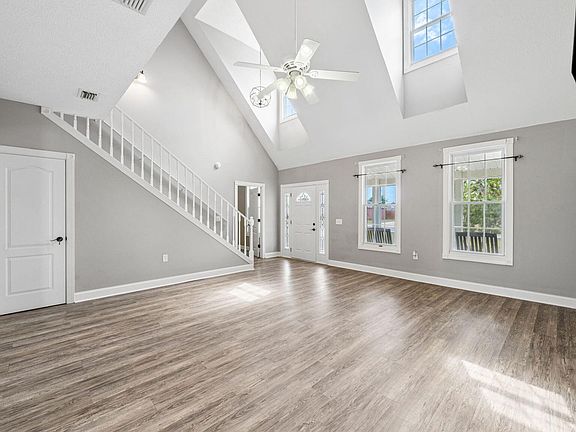 3rd image of 1403 New Jersey Ave