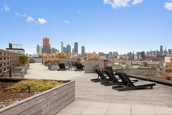 Rented by REAL New York | media 7