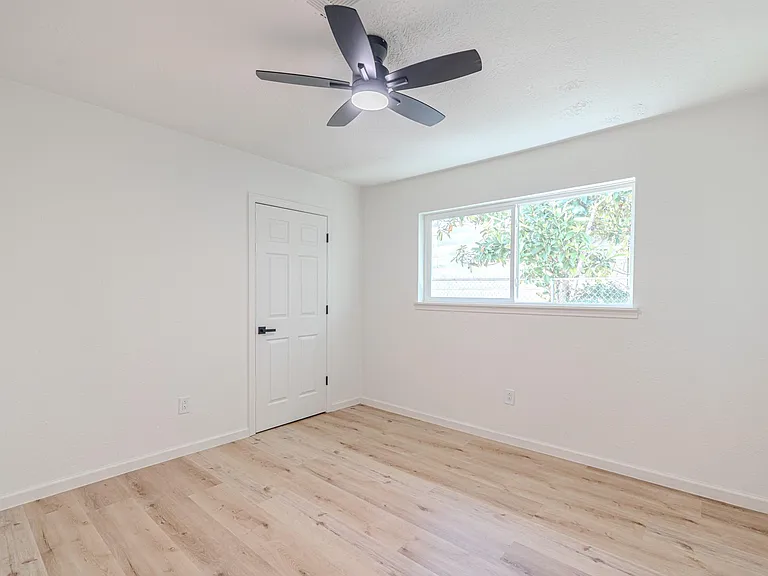 3538 Cork Dr — Photo 32