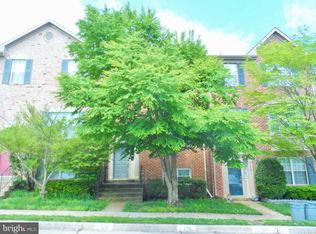 5490 Middlebourne Ln, Centreville, VA 20120