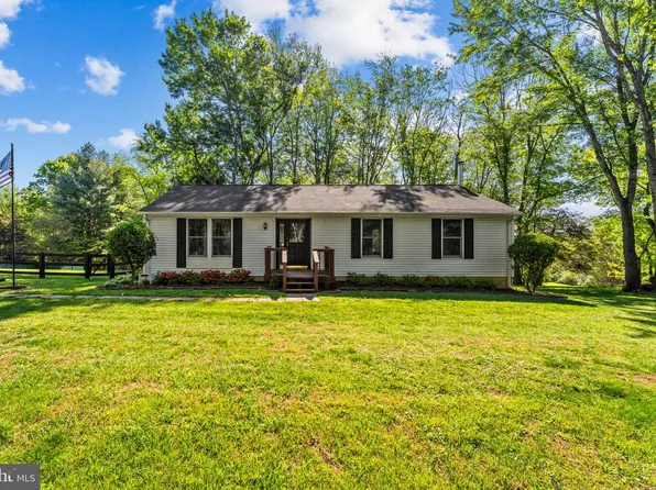 3277 Holly Springs Rd, Amissville, VA 20106