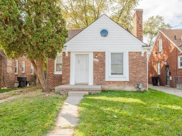 18619 Saint Marys St, Detroit, MI 48235