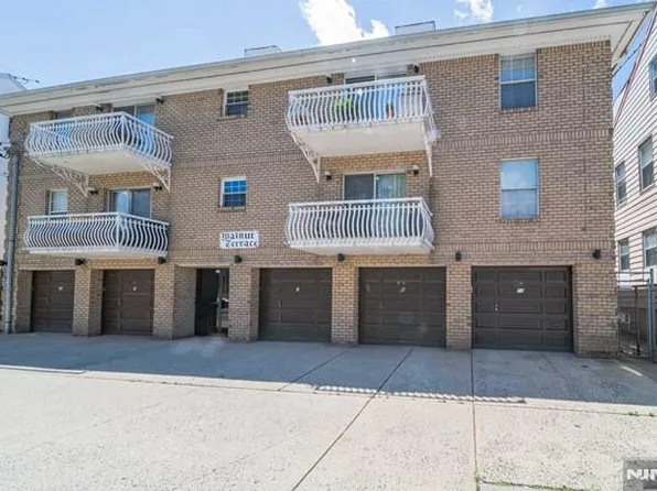 272-276 Walnut St, Newark, NJ 07105