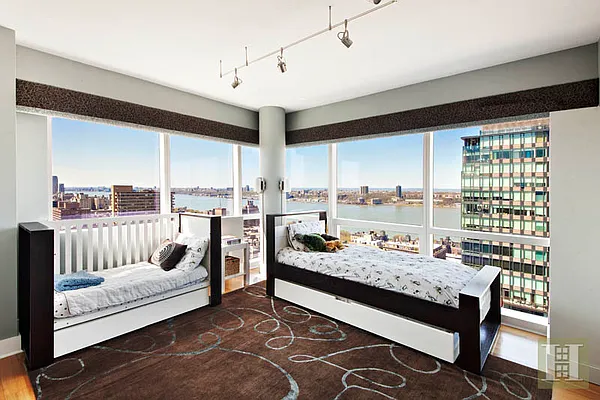 Sold by Halstead Real Estate | media 30