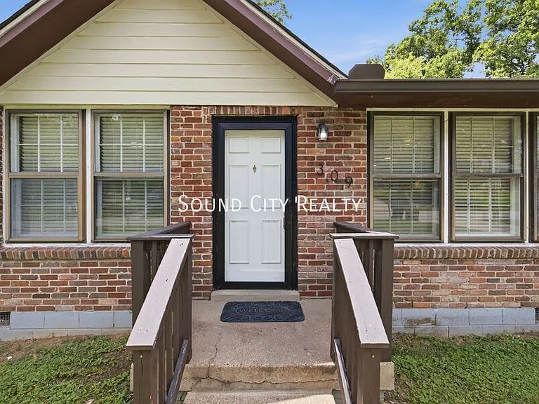 309 Cathy Jo Dr — Photo 3