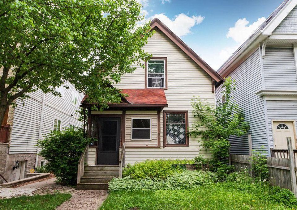 1st image of 3261 N Bartlett Ave