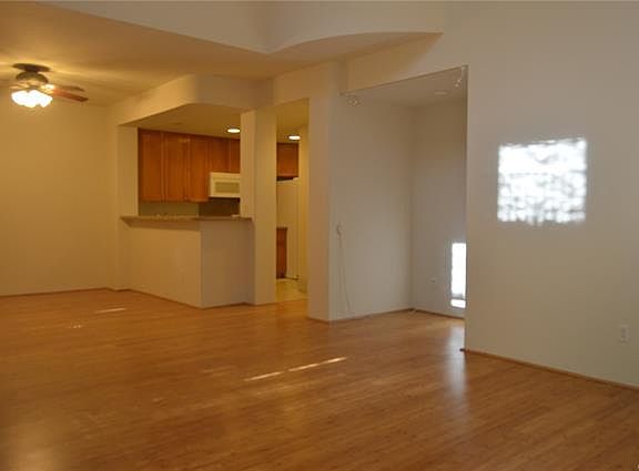 4th image of 520 Lunalilo Home Rd #V4406